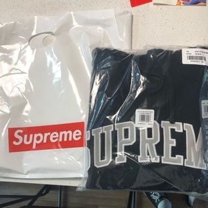 Supreme x Oakland Raiders sweatshirt